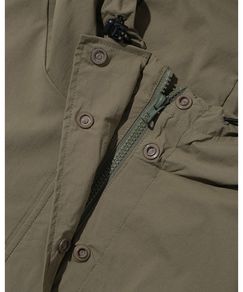 KEBOZ（ケボズ）の「NYLON ANORAK PARKA（パーカー・レディース・ブラック/レンガ・FREE）」の9枚目の写真