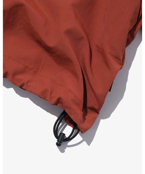 KEBOZ（ケボズ）の「NYLON ANORAK PARKA（パーカー・レディース・ブラック/レンガ・FREE）」の5枚目の写真