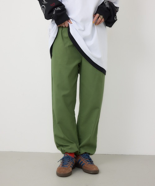 RODEO CROWNS WIDE BOWL（ロデオクラウンズワイドボウル）の「D/S TRANSFORMパンツ（その他パンツ・レディース・オフホワイト/カーキ/ライトピンク/ブラック・SMALL/MEDIUM）」の4枚目の写真