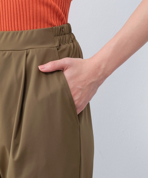 Viola e Viola(ヴィオラエヴィオラ)の「さらテロ楽ちんスティックパンツ(レギュラー丈)(その他パンツ・レディース・ブラック/カーキ/ネイビー/ダークブルー・M/L/3L/LL/4L/5L)」の19枚目の写真