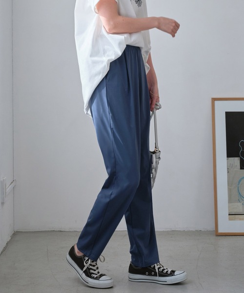 Viola e Viola(ヴィオラエヴィオラ)の「さらテロ楽ちんスティックパンツ(レギュラー丈)(その他パンツ・レディース・ブラック/カーキ/ネイビー/ダークブルー・M/L/3L/LL/4L/5L)」の8枚目の写真