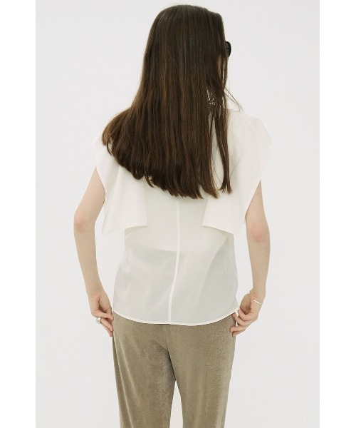 CLANE(クラネ)の「CLANE/クラネ/SQUARE SLEEVE BLOUSE(シャツ/ブラウス・レディース・ブラック/ブルー/ホワイト・1)」の14枚目の写真