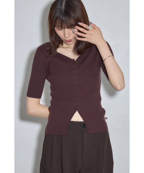 leimn(レイムン)の「Vネックリブトップ(Tシャツ/カットソー・レディース・ホワイト/ブラウン/ネイビー・M)」の4枚目の写真