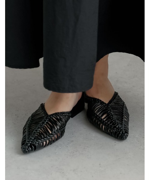 Re:EDIT（リエディ）の「[2025 SUMMER COLLECTION][大きいサイズ有]フェイクレザーメッシュポインテッドトゥローヒールサンダル（サンダル・レディース・ホワイト/ブルー/ブラック・SMALL/MEDIUM/LARGE/X-LARGE/XX-LARGE）」の5枚目の写真