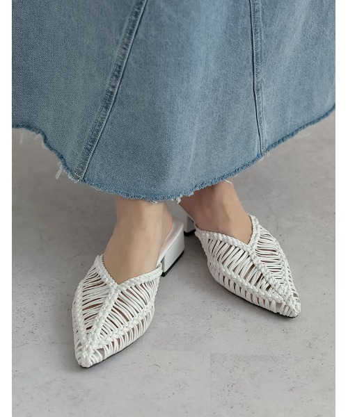 Re:EDIT（リエディ）の「[2025 SUMMER COLLECTION][大きいサイズ有]フェイクレザーメッシュポインテッドトゥローヒールサンダル（サンダル・レディース・ホワイト/ブルー/ブラック・SMALL/MEDIUM/LARGE/X-LARGE/XX-LARGE）」の8枚目の写真