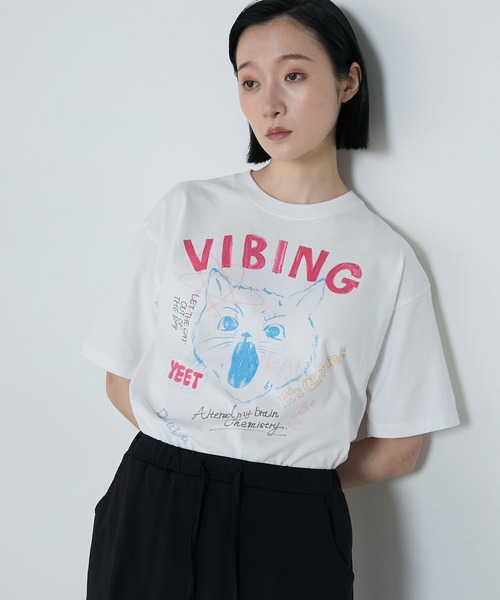 セール】【Uniquely bold design】Cat graphic short sleeve t