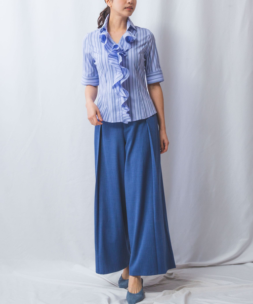 NARACAMICIE（ナラカミーチェ）の「【NARACAMICIE】ストレッチランダムストライプ襟付きフリル半袖シャツ（シャツ/ブラウス・レディース・レッド/ブラック/ブルー・S/L/XL/M）」の16枚目の写真