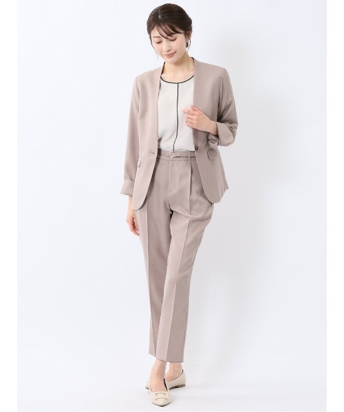 m.f.editorial(エムエフエディトリアル)の「【ストレッチ ウォッシャブル】m.f.エディトリアル レディース テーパード パンツ ベージュ (セットアップ可能)(スーツパンツ・レディース・ベージュ・S/MEDIUM/LARGE)」の3枚目の写真