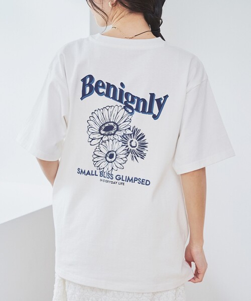セール】フラワーモチーフバックプリントTシャツ（Tシャツ
