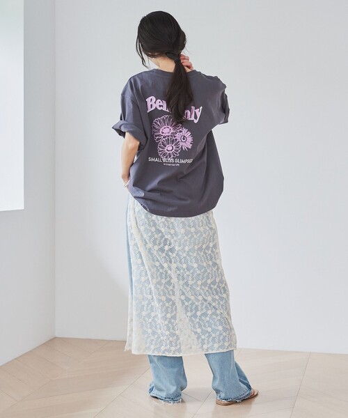 セール】フラワーモチーフバックプリントTシャツ（Tシャツ/カットソー