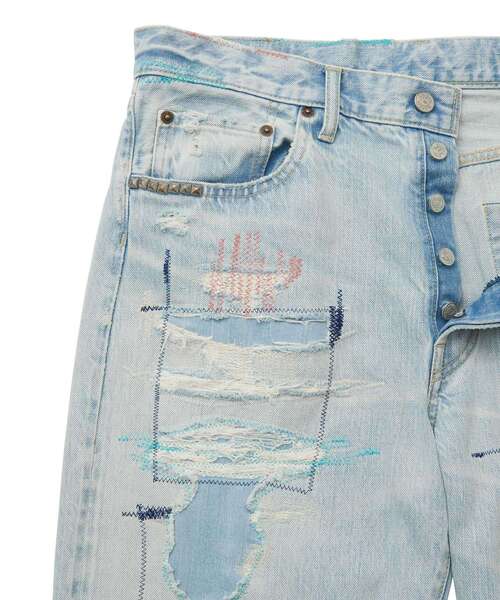 HYSTERIC GLAMOUR（ヒステリックグラマー）の「CZSR加工 ストレートデニムパンツ（デニムパンツ・メンズ・ライトインディゴブルー・32inch/30inch/28inch/34inch/31inch/29inch）」の4枚目の写真