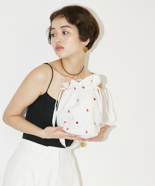 THEATRE PRODUCTS（シアタープロダクツ）の「ビーズエンブロイダリードローストリング巾着ﾊﾞｯｸﾞ（トートバッグ・レディース・ブラック/ホワイト/ブルー・FREE）」の2枚目の写真