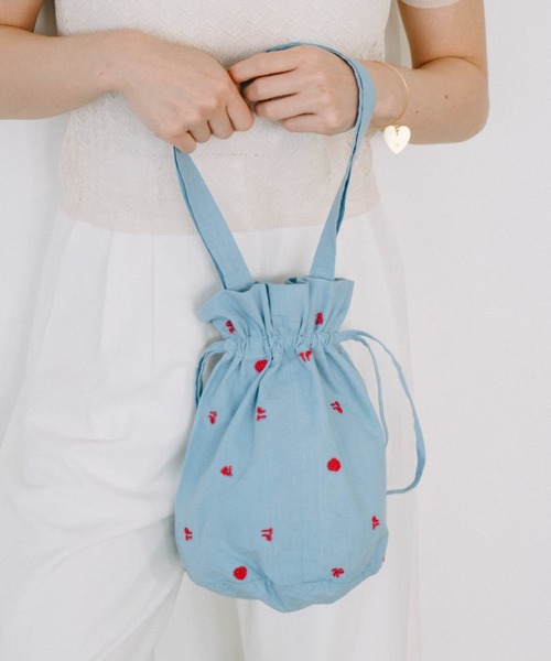 THEATRE PRODUCTS（シアタープロダクツ）の「ビーズエンブロイダリードローストリング巾着ﾊﾞｯｸﾞ（トートバッグ・レディース・ブラック/ホワイト/ブルー・FREE）」の5枚目の写真