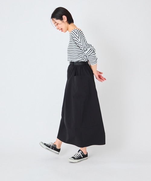 ever closet(エバークローゼット)の「はっ水 ボリュームスカート(スカート・レディース・カーキ/ベージュ・F)」の6枚目の写真