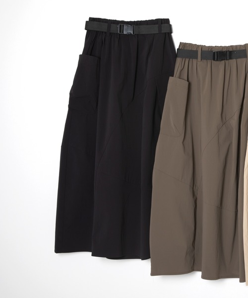 ever closet(エバークローゼット)の「はっ水 ボリュームスカート(スカート・レディース・カーキ/ベージュ・F)」の9枚目の写真