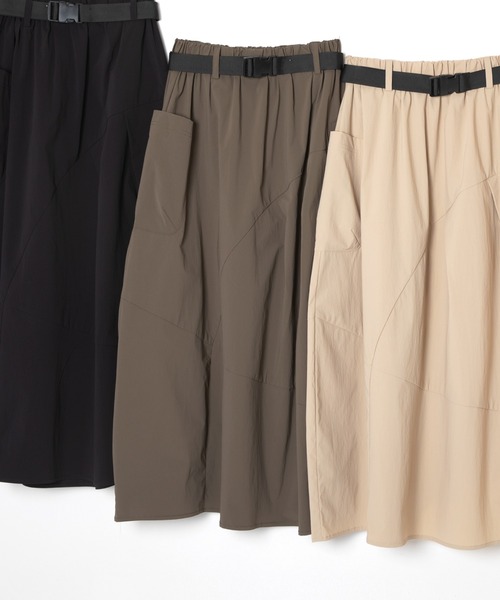 ever closet(エバークローゼット)の「はっ水 ボリュームスカート(スカート・レディース・カーキ/ベージュ・F)」の10枚目の写真