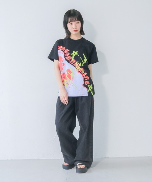 UNIT CHEST（ユニットチェスト）の「【UNIT CHEST】unique unisex T-shirt　VTFAコラボT ”Distiny is mine. ” by RIRIKA TOGUCHI（Tシャツ/カットソー・レディース・ホワイト/ブラック・S/M/L）」の5枚目の写真