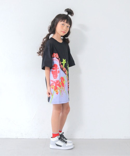 UNIT CHEST（ユニットチェスト）の「【UNIT CHEST】unique unisex T-shirt　VTFAコラボT ”Distiny is mine. ” by RIRIKA TOGUCHI（Tシャツ/カットソー・レディース・ホワイト/ブラック・S/M/L）」の12枚目の写真