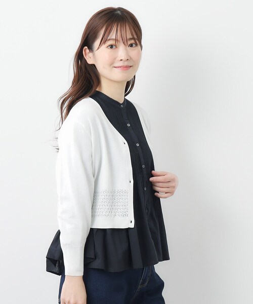 LAURA ASHLEY(ローラアシュレイ)の「【コットンシルク混/7分袖】透かし編みVネックカーディガン(カーディガン/ボレロ・レディース・ネイビー/オフホワイト/グリーン・40/38)」の5枚目の写真