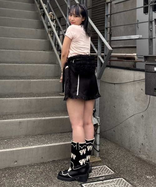 Candy Stripper（キャンディストリッパー）の「GLOSSY FRILL ショーツ（その他パンツ・レディース・ブルー/グレー/ブラック・FREE）」の14枚目の写真