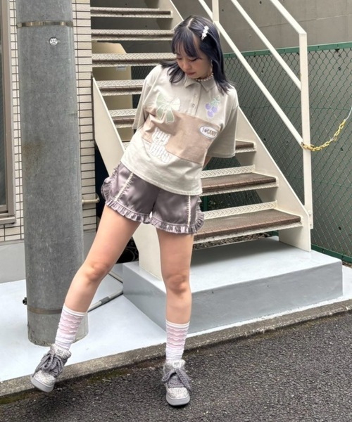 Candy Stripper（キャンディストリッパー）の「GLOSSY FRILL ショーツ（その他パンツ・レディース・ブルー/グレー/ブラック・FREE）」の9枚目の写真