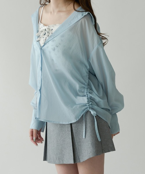 Ambre Neige(アンブルネージュ)の「sheer washer shirring shirt / シアーワッシャーシャーリングシャツ(シャツ/ブラウス・レディース・オフホワイト/ライトブルー・FREE)」の1枚目の写真