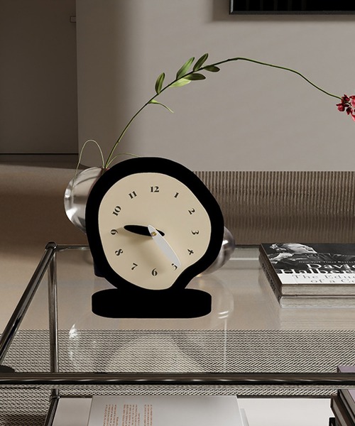 IRADOWL（アイラドール）の「【アイラドール room】モノトーンカラー置時計（置時計・レディース・ブラック・FREE）」の2枚目の写真