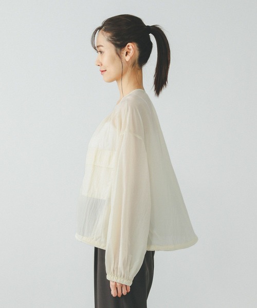 GLOBAL WORK（グローバルワーク）の「エアかるシアーブルゾン/289975（ブルゾン・レディース・ブラック/ライトカーキ/アイボリー・MEDIUM/LARGE）」の17枚目の写真