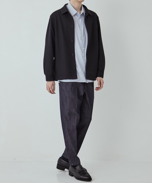 UNITED TOKYO（ユナイテッドトウキョウ）の「（WEB限定）9oz RAYON STRETCH テーパードデニム　伸縮性/日本製/色落ちしない/オフィスカジュアル/通勤（デニムパンツ・メンズ・ダークインディゴブルー/ブラック・1/2/3）」の21枚目の写真