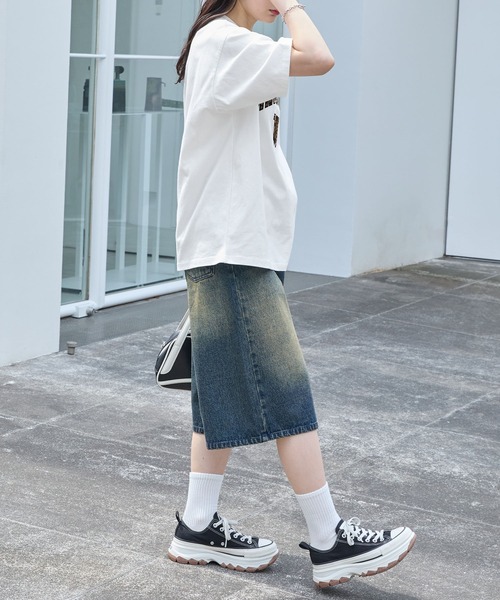 MONO-MART(モノマート)の「カレッジレオパードパッチロゴ刺繍半袖Tシャツ(Tシャツ/カットソー・レディース・ブラック/ホワイト/グレイッシュブルー/スミクロ・FREE)」の20枚目の写真