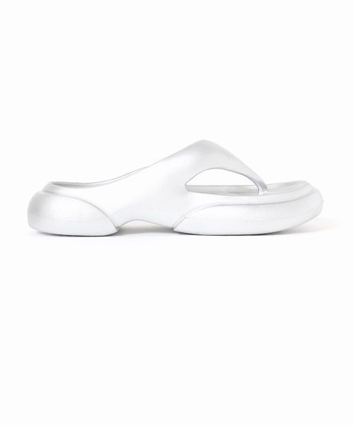 U by SPICK&SPAN(ユーバイスピックアンドスパン)の「PAES/ぺイズ New Flipflop Coating Line(サンダル・レディース・シルバー/ブラック・23cm/24cm/25cm)」の17枚目の写真