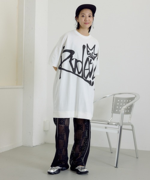 【確認画像】ロデオクラウンズ特大ロゴ　ワンピース　裏起毛rodeo crowns セール】BIG SIGN LOGO Tワンピース（ワンピース）｜RODEO