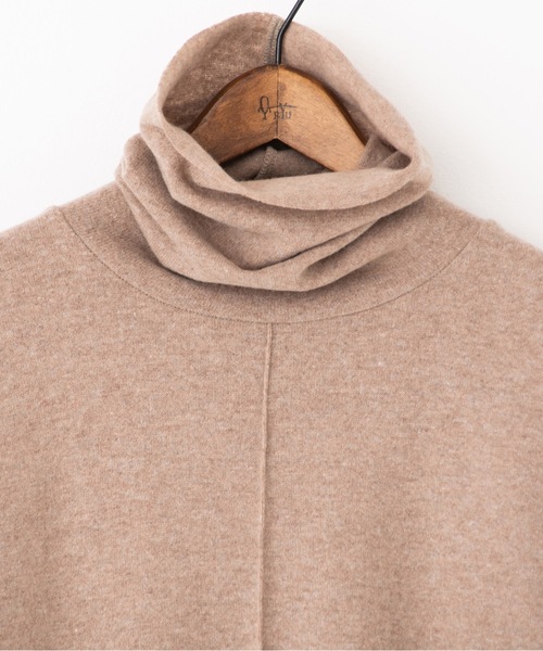 RYU(リュー)の「soft wool t-neck knit(ニット/セーター・メンズ・チャコール/モカ・2/4)」の11枚目の写真