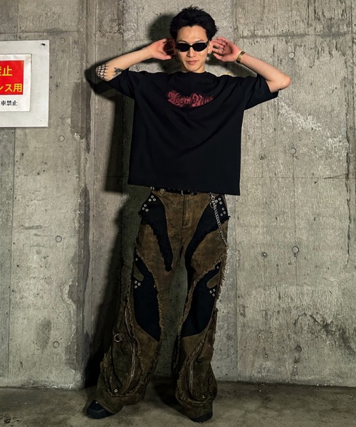 A‘gem 9（エージェムナイン）の「A'GEM/9 × .kom 『A'GEM/9/エージェムナイン』スモークロゴ半袖Tシャツ（Tシャツ/カットソー・メンズ・ブラック×ホワイト/ブラック×レッド・FREE）」の12枚目の写真