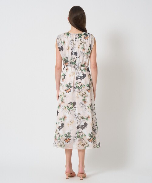 ANAYI（アナイ）の「bouquet プリント ランダムタック ワンピース（ワンピース・レディース・ブルー/コーラル・34/38/36）」の5枚目の写真
