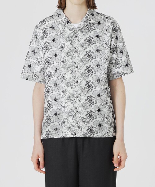 LOVELESS(ラブレス)の「フラワーエンブロイダリーオープンカラーショートスリーブシャツ(シャツ/ブラウス・メンズ・オフホワイト/ブラック・L/M)」の8枚目の写真