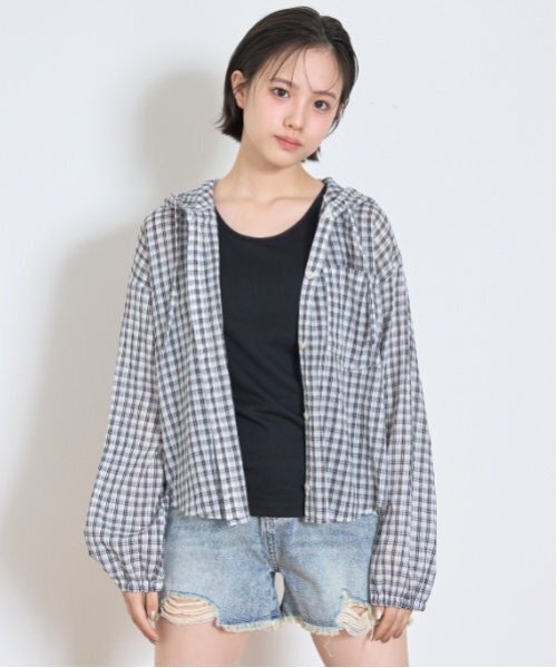 LOVETOXIC（ラブトキシック）の「【LTXC】チェックシアーパーカ（シャツ/ブラウス・キッズ・サックスブルー/オフホワイト・L:160cm/S:140cm/M:150cm）」の4枚目の写真