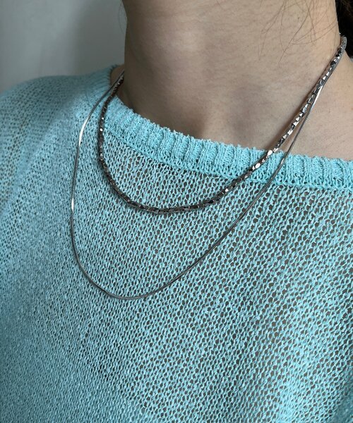 DouDou(ドゥドゥ)の「メタルレイヤードネックレス(ネックレス・レディース・ゴールド/シルバー・FREE)」の3枚目の写真