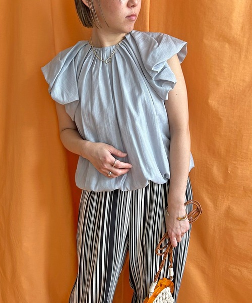 LHELBIE(レルビエ)の「シアーチェックバルーントップス(シャツ/ブラウス・レディース・ブラック/グレイッシュブルー/オフホワイト・M)」の15枚目の写真