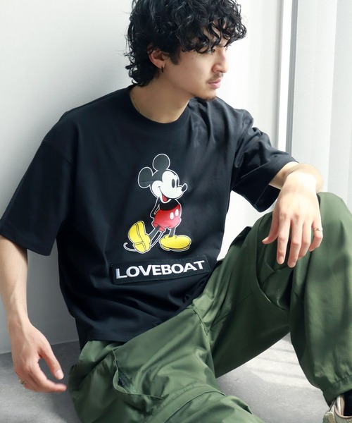 LOVE BOAT(ラブ・ボート)の「【Disney/ディズニー】×【LOVE BOAT/ラブボート】ミッキーロゴ アートワーク 半袖クルーネックTシャツ(Tシャツ/カットソー・メンズ・ホワイト/ブラック・S/M/L)」の1枚目の写真