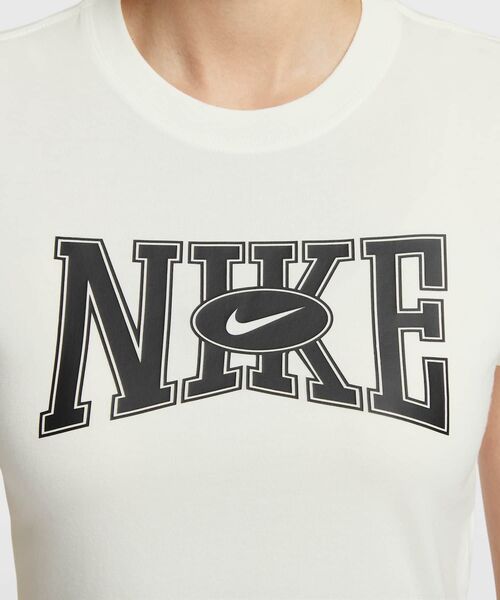 NIKE（ナイキ）の「ナイキ スポーツウェア ウィメンズ スリム クロップド Tシャツ / Nike Sportswear Women's Slim Cropped T-Shirt HQ1710-133 Sail（Tシャツ/カットソー・レディース・クリーム・XS/S/M/L/XL）」の17枚目の写真