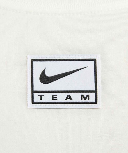NIKE（ナイキ）の「ナイキ スポーツウェア ウィメンズ スリム クロップド Tシャツ / Nike Sportswear Women's Slim Cropped T-Shirt HQ1710-133 Sail（Tシャツ/カットソー・レディース・クリーム・XS/S/M/L/XL）」の18枚目の写真
