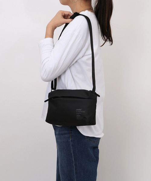 anello（アネロ）の「anello ニンバス ミニショルダー（ショルダーバッグ・レディース・ブラック/グレイッシュベージュ/ライトピンク/ネイビー・FREE）」の8枚目の写真