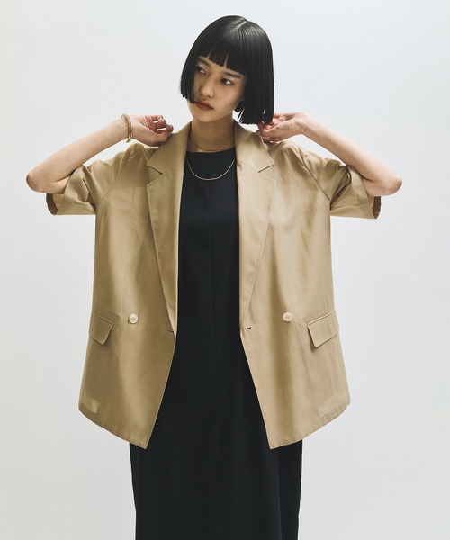 ADAM ET ROPE'（アダムエロペ）の「シアージャケット（テーラードジャケット・レディース・ブラック/ベージュ・38/36）」の19枚目の写真