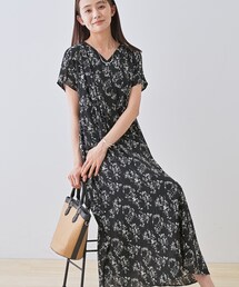 新品タグ付きINDIVI ロングワンピース 未使用タグ付き】インディヴィ 半袖 クルーネック ロング