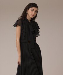 GRACE CONTINENTAL（グレースコンチネンタル）の「ボウタイプリーツドレス（ワンピース）」