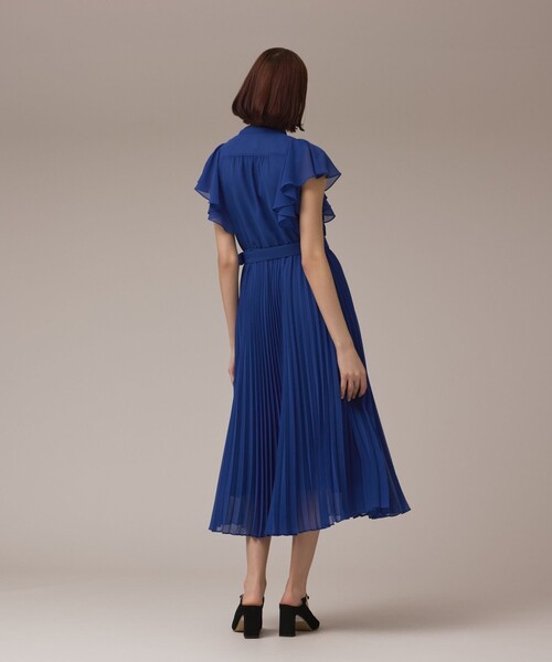 GRACE CONTINENTAL（グレースコンチネンタル）の「ボウタイプリーツドレス（ワンピース・レディース・ベージュ/ブラック/ブルー・38/36）」の19枚目の写真