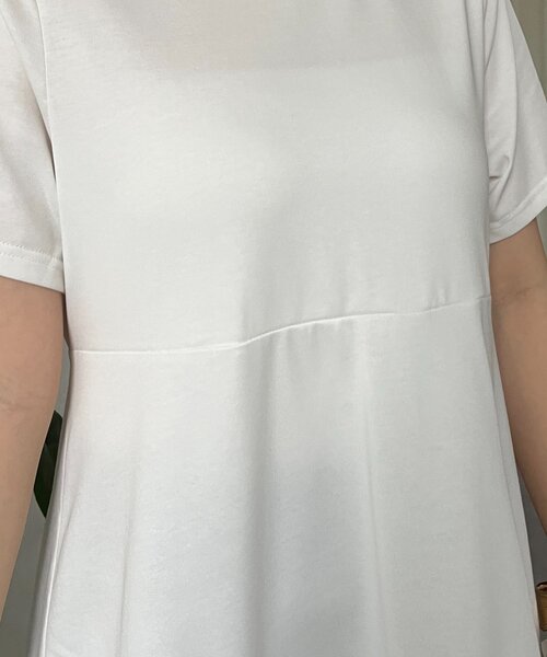 prose verse(プロズヴェール)の「裾フリルペプラムTシャツ(Tシャツ/カットソー・レディース・ブラック/オフホワイト・MEDIUM/LARGE)」の6枚目の写真
