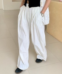 everycoco（エブリーココ）の「ボリュームタックバレルレッグパンツ（その他パンツ）」