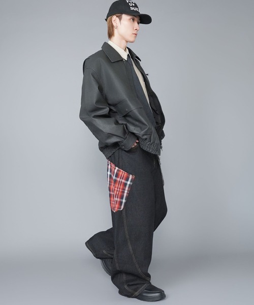 SPINNS（スピンズ）の「バルーンデニムパンツ/チェック/カーブ・バレルシルエット（デニムパンツ・メンズ・ネイビー系1/ネイビー系/ブラック×レッド・L/M）」の11枚目の写真